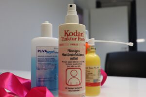 夏フェスに行く際、消毒液を持参する必要はあるの？