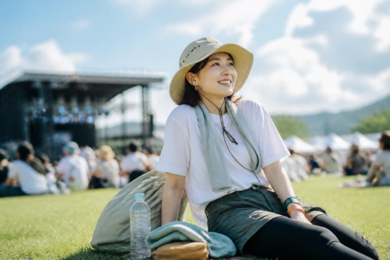 夏フェスでサンダルを履く際の危険とは？