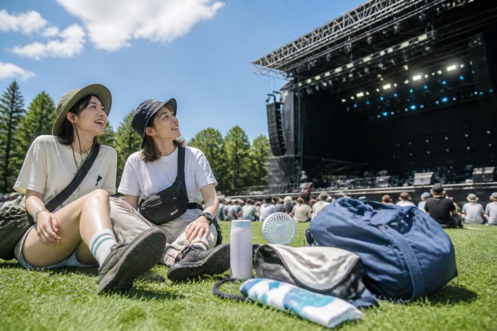 夏フェスを友達と楽しむ方法は？