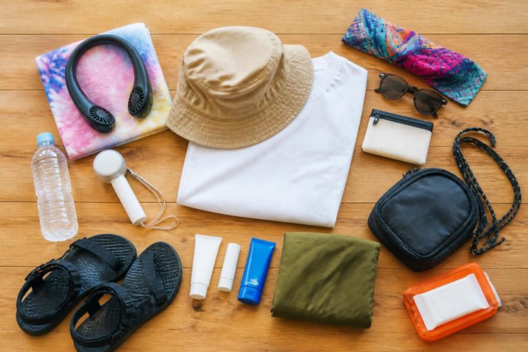 夏フェスのレインウェアはどう選ぶ？性能や携帯性のポイントを解説？